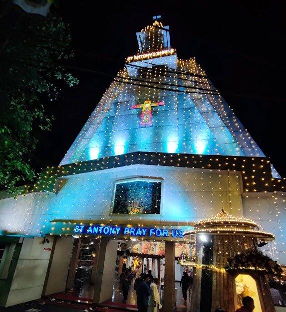 St. Antony's Roman Catholic Latin Shrine, Kaloor, Ernakulam, Kerala - Vushii.com St. Antony's Roman Catholic Latin Shrine, Kaloor, Ernakulam, Kerala - Vushii.com